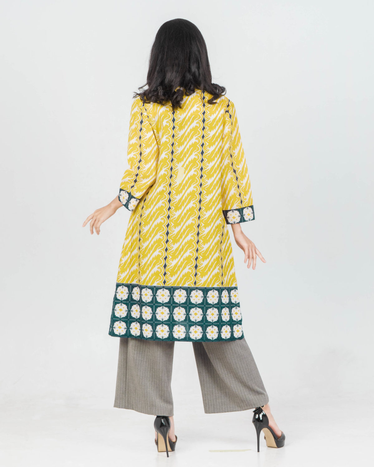 Myesha Blazer Yellow Army - Image 3