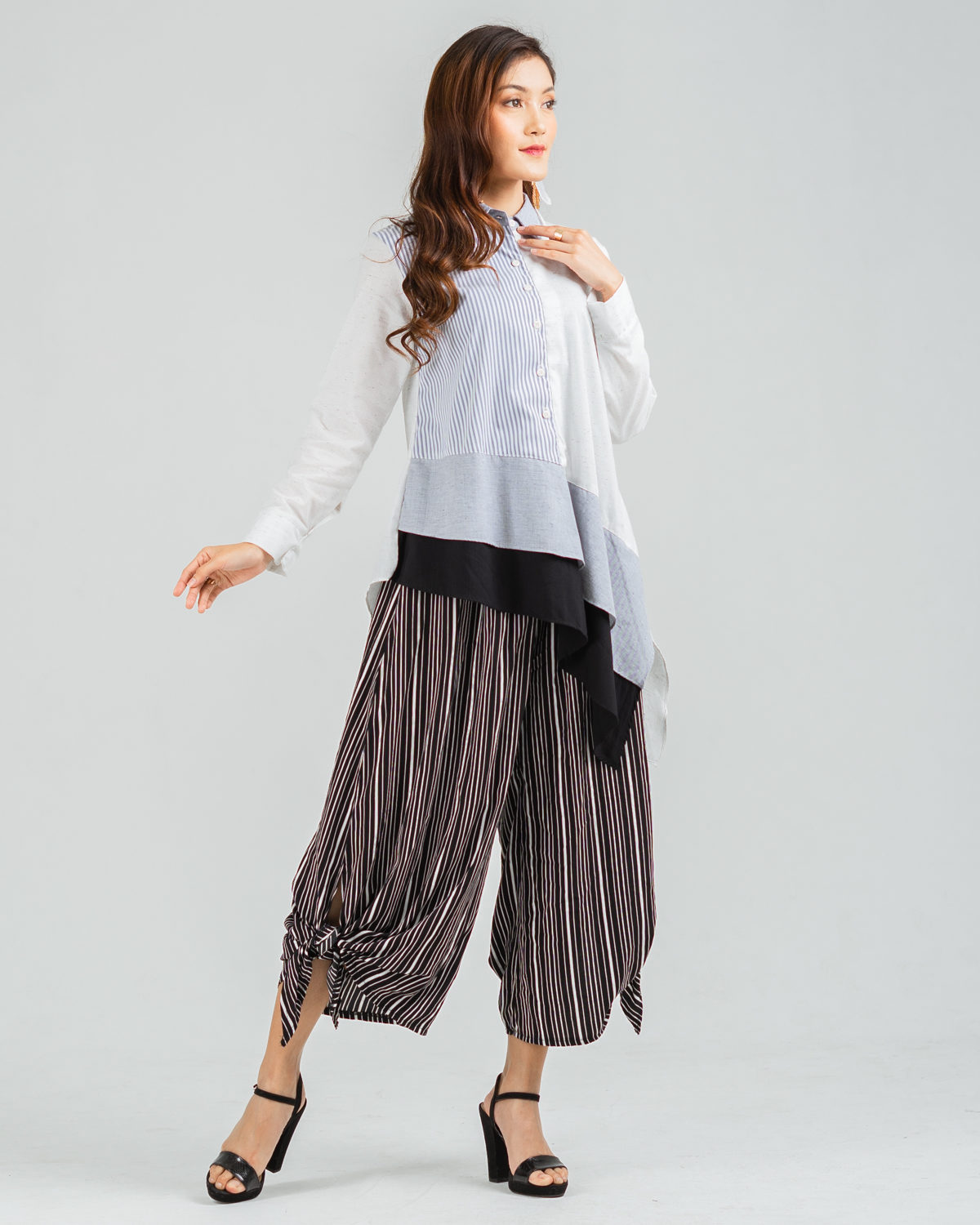Cantika Shirt Cream - Image 3