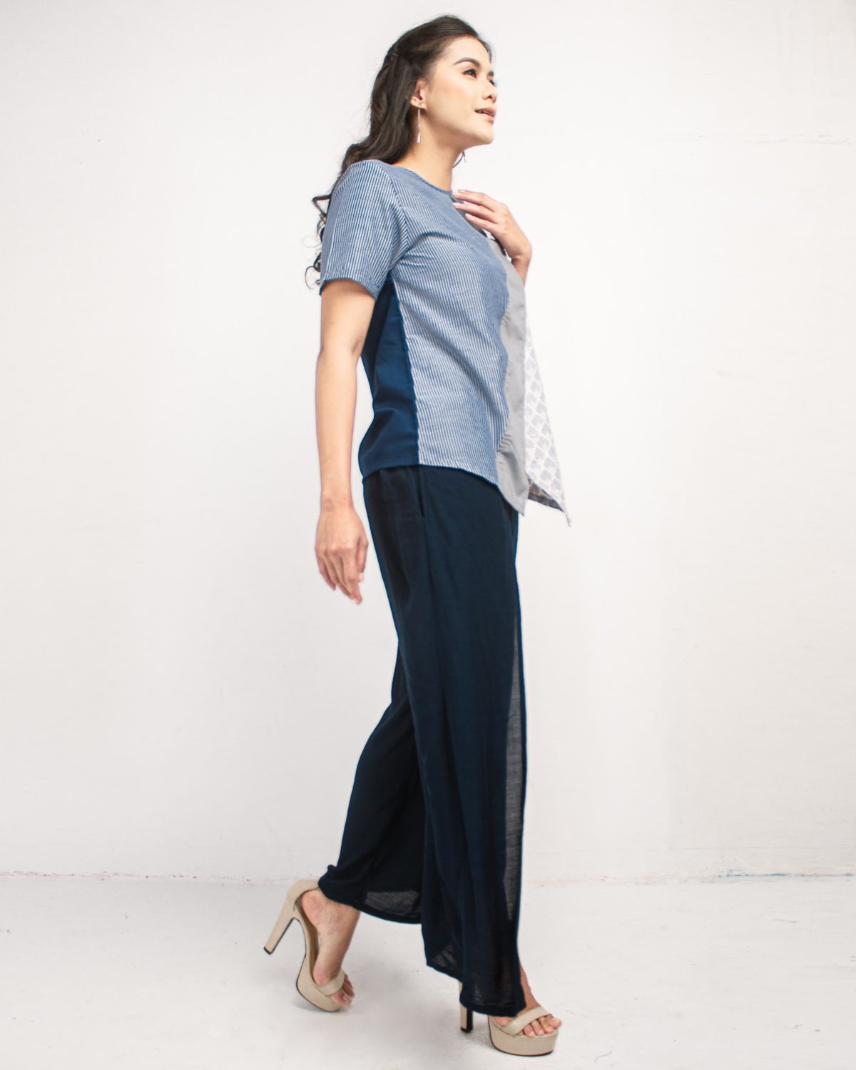DEVINA BLUE - Image 3
