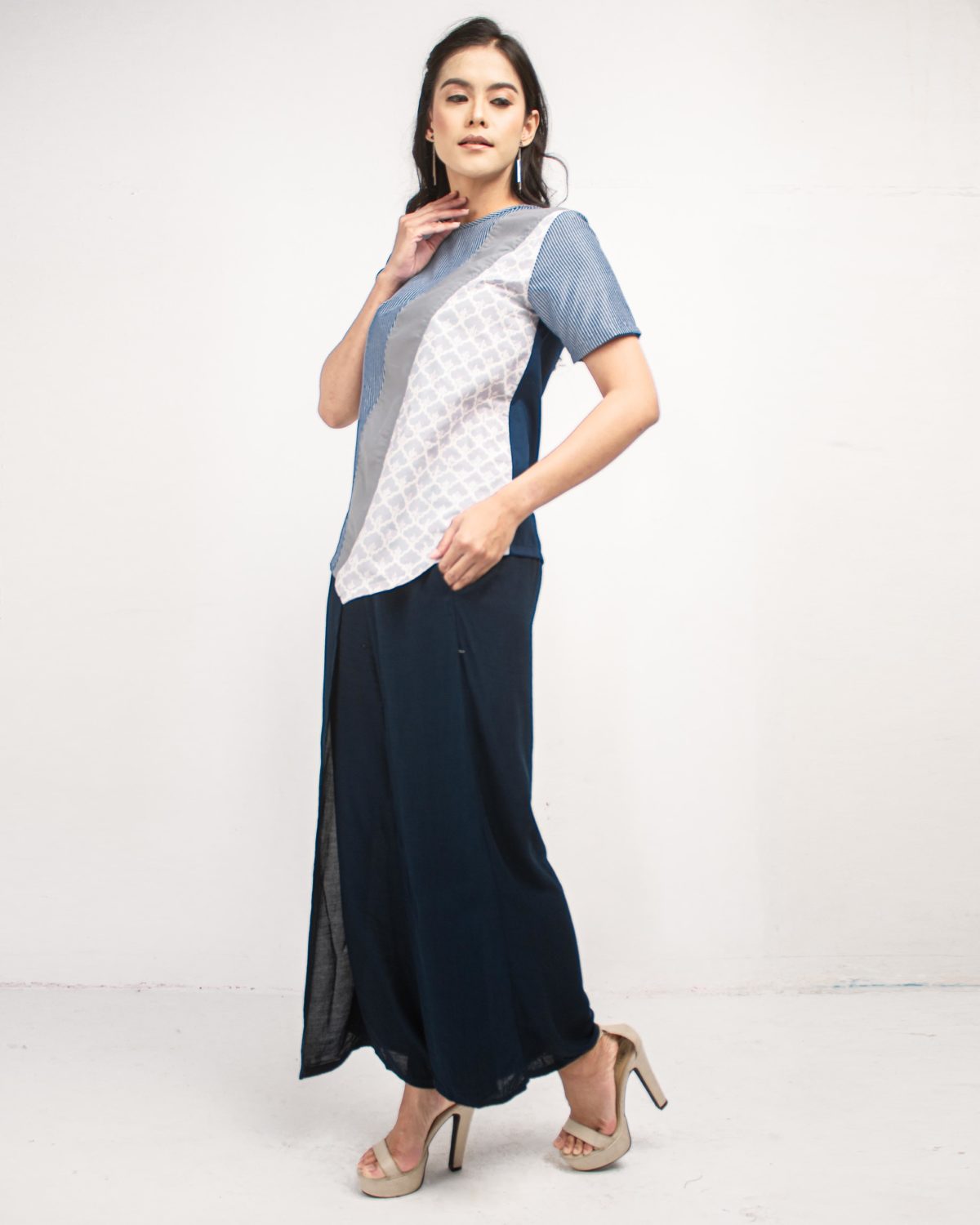 DEVINA BLUE - Image 4