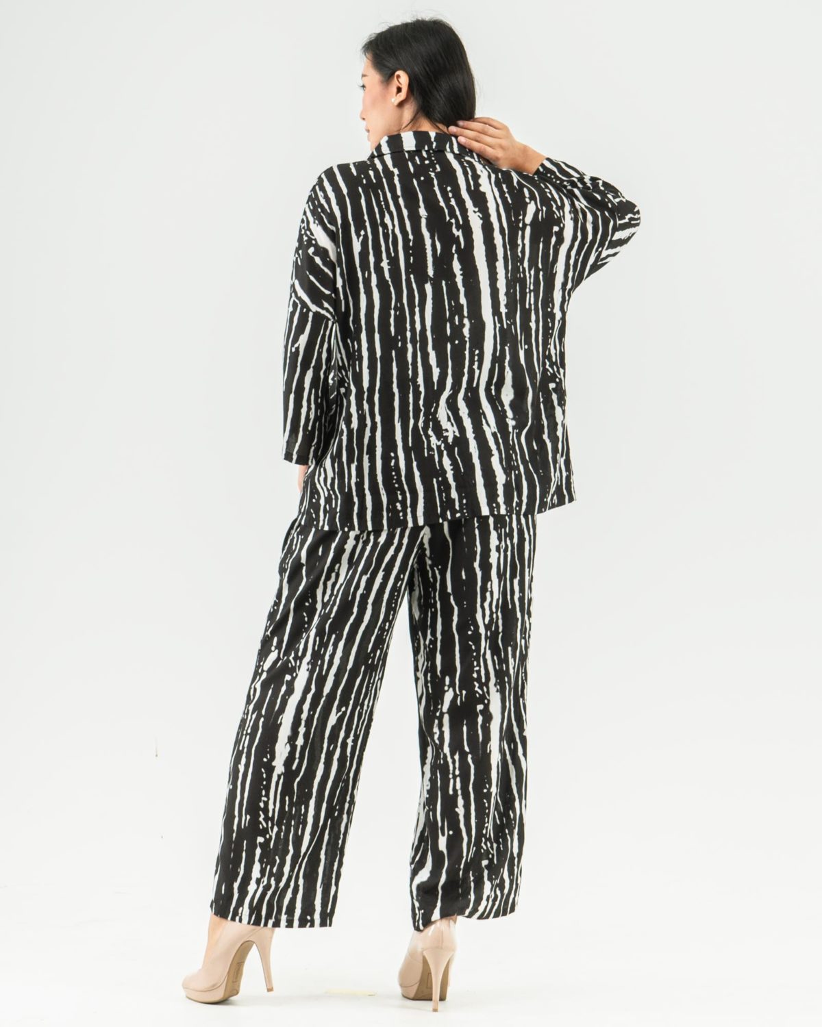 Vonnie Set Black - Image 6