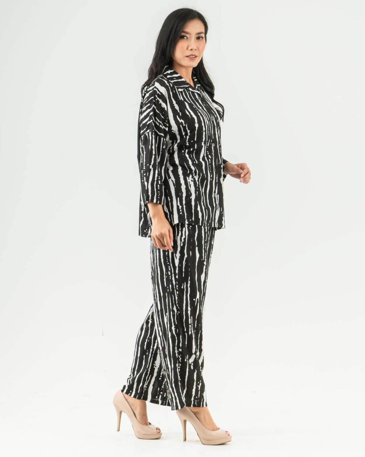 Vonnie Set Black - Image 5