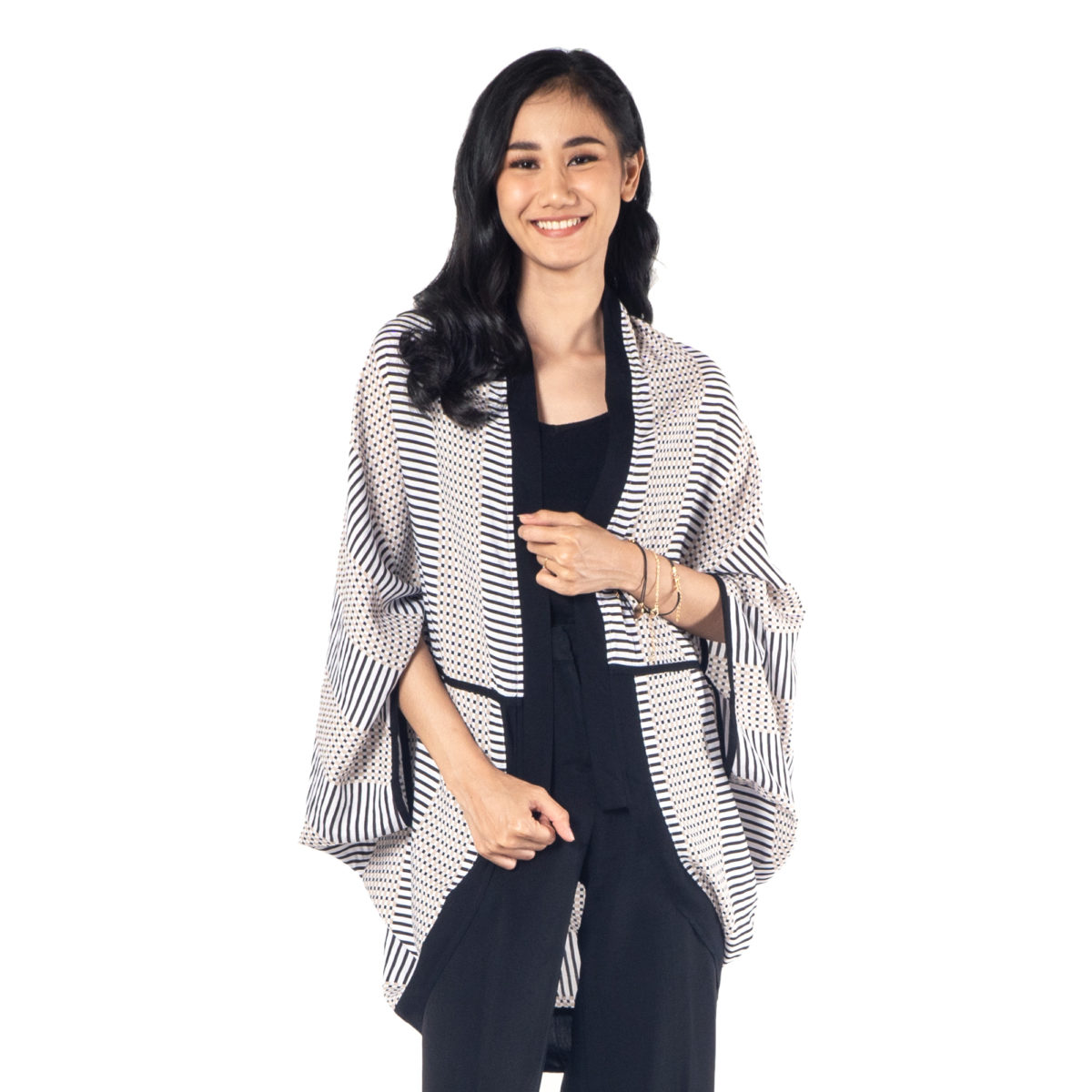 Dewata Blazer Cream