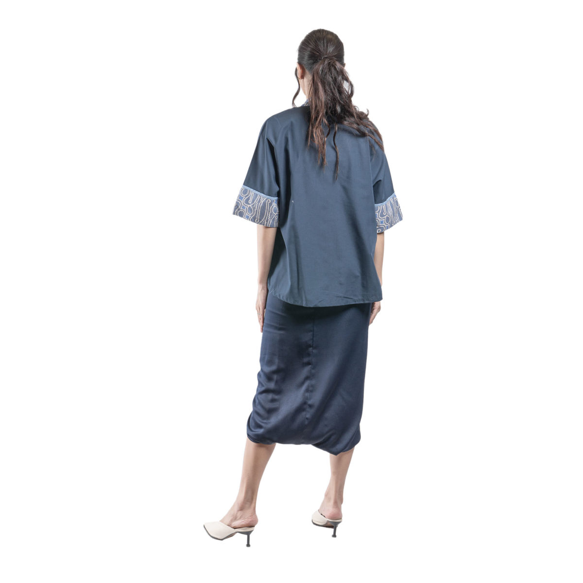 Divya Blazer Blue Parang Motif - Image 6