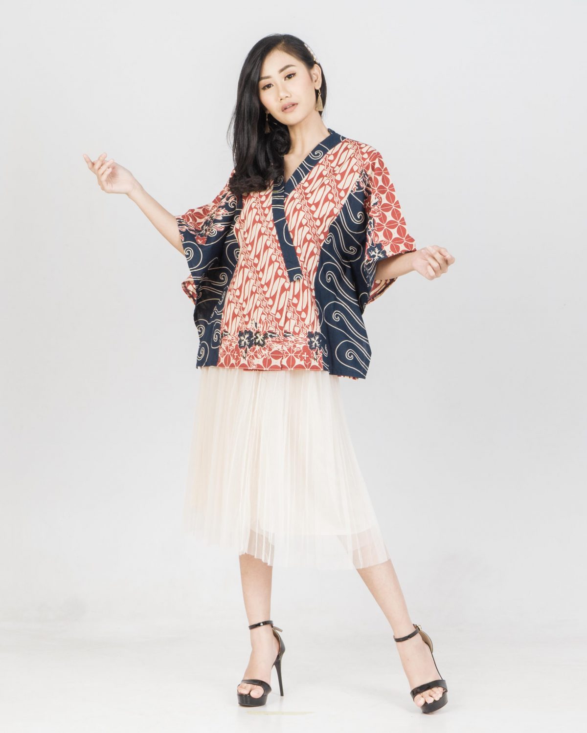 Leona Blouse Red Navy - Image 2