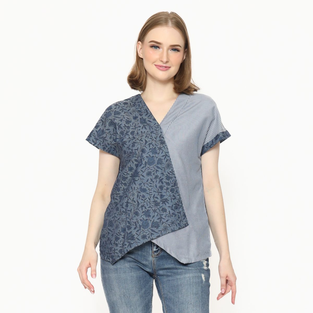 Finny Blouse Navy Abu