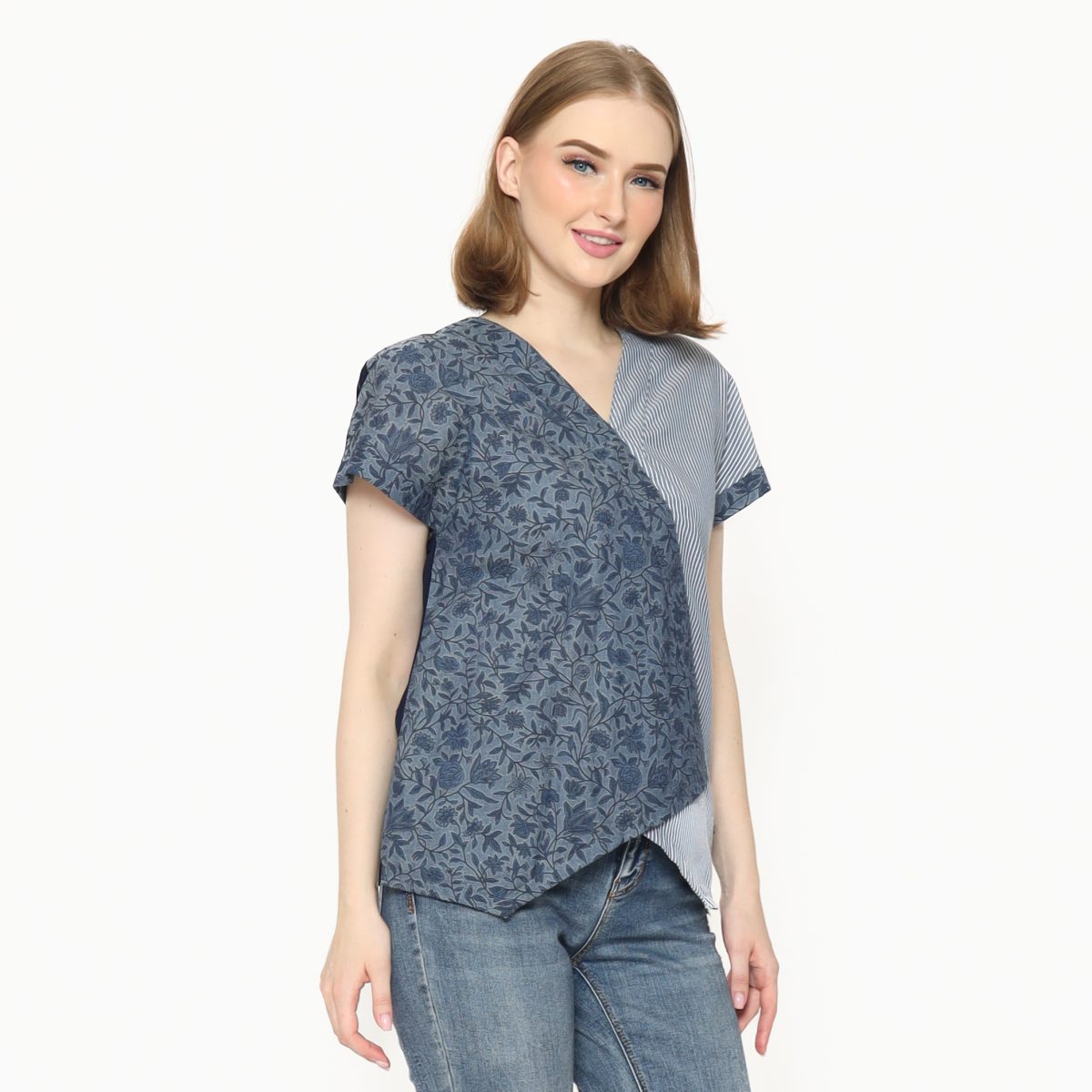 Finny Blouse Navy Abu - Image 3