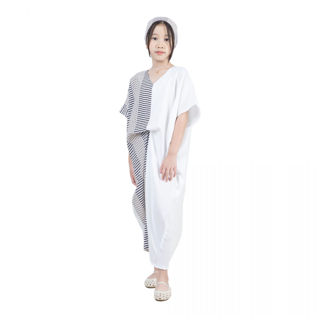 Dewayani Kaftan Kids Cream - Image 6