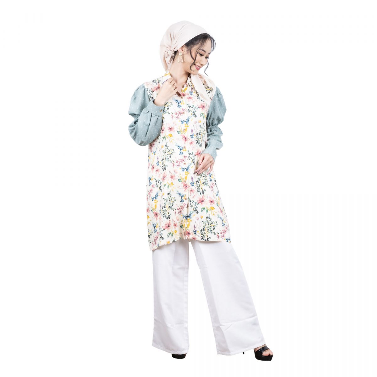 Kayana Tunic Sage Green - Image 4