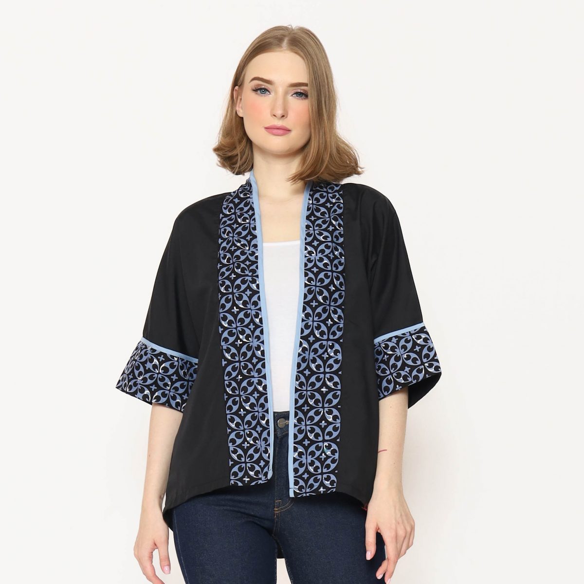 Divya Blazer Black Blue