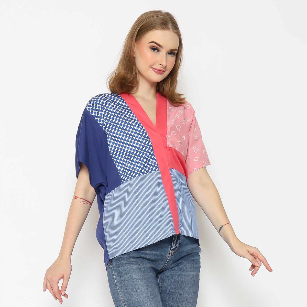 Darlene Blouse Jumputan Pink - Image 6