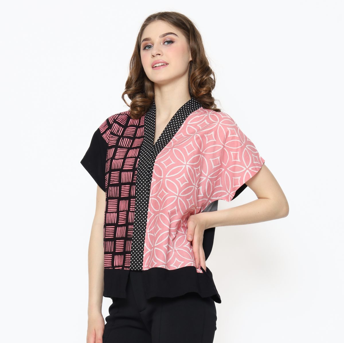 Fidelya Blouse Pink Black - Image 4