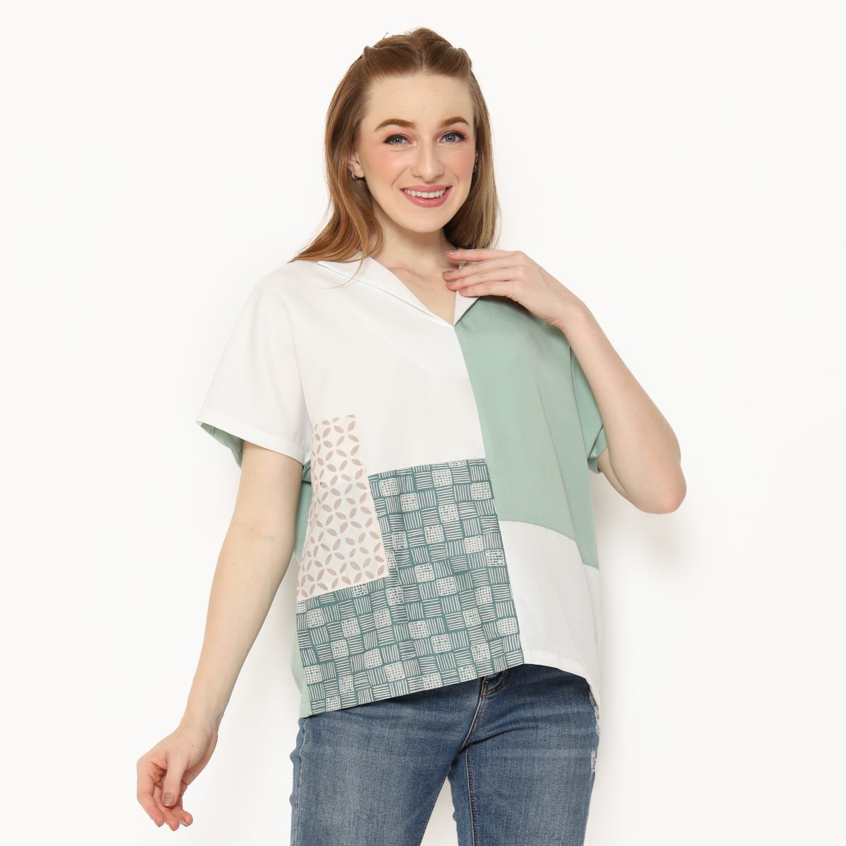 Lyla Blouse Green - Image 4