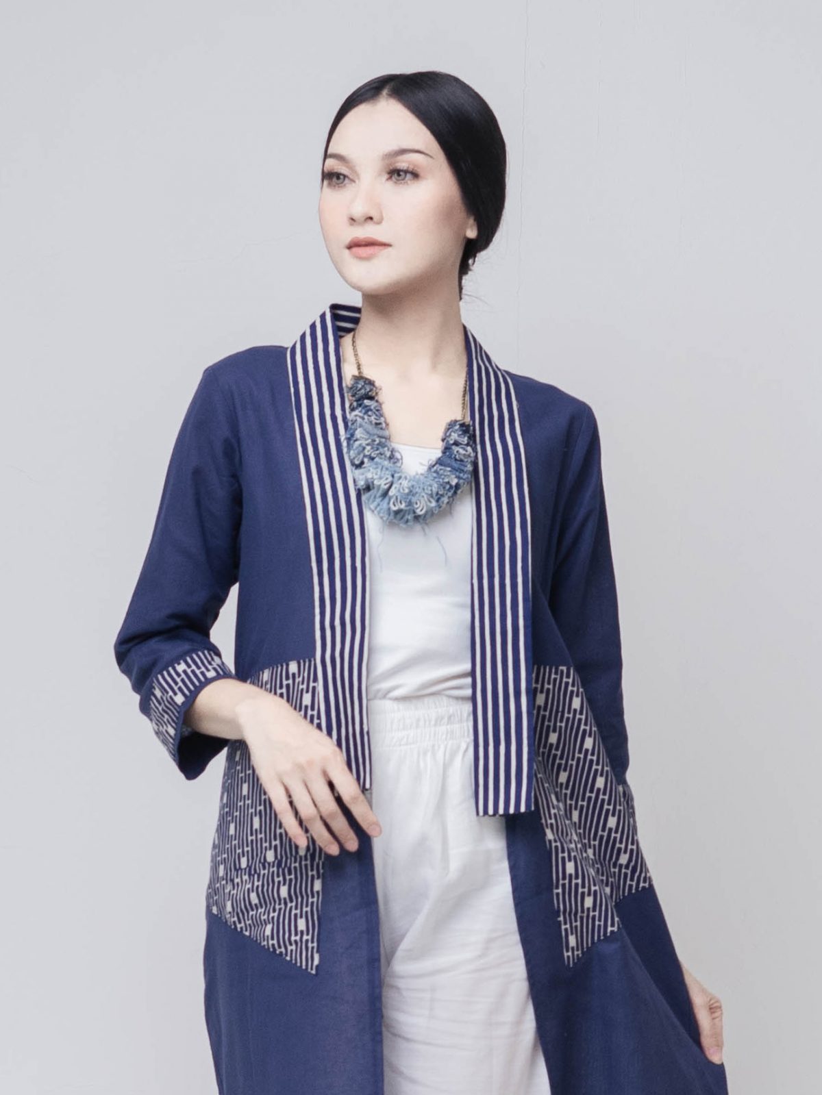Maleeka Blazer Navy