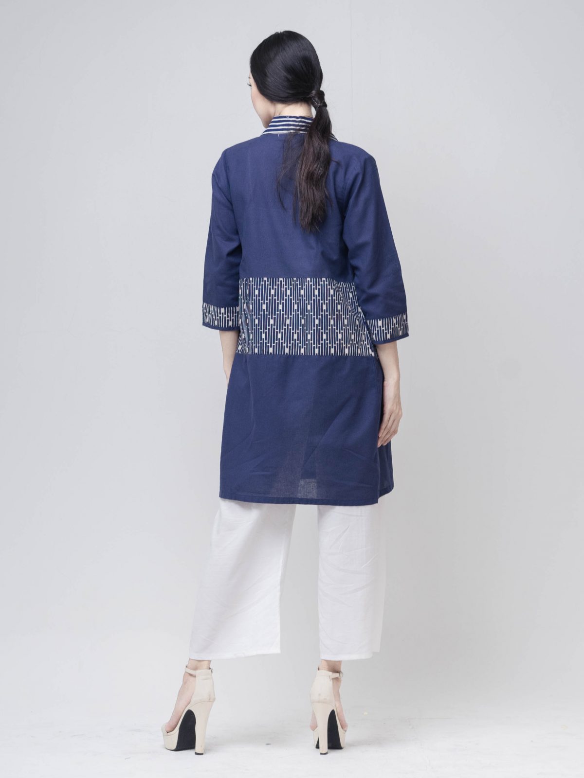 Maleeka Blazer Navy - Image 5