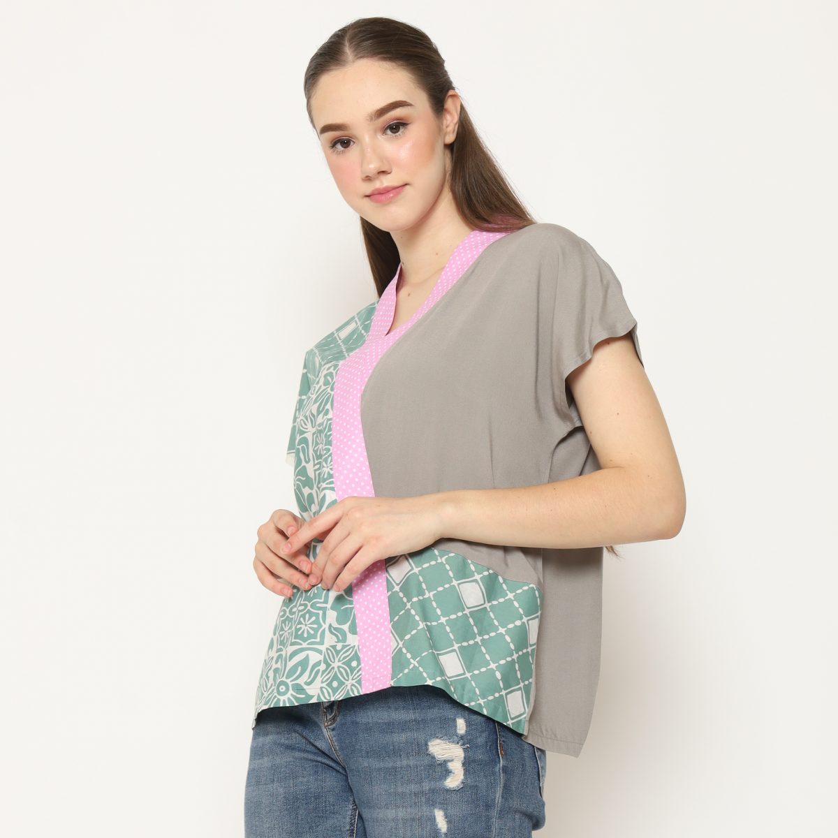 Nandhita Blouse Flower Green - Image 4