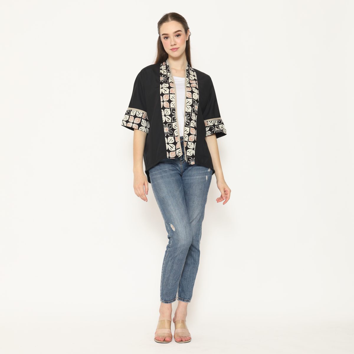 Divya Blazer Black Leaves - Image 8