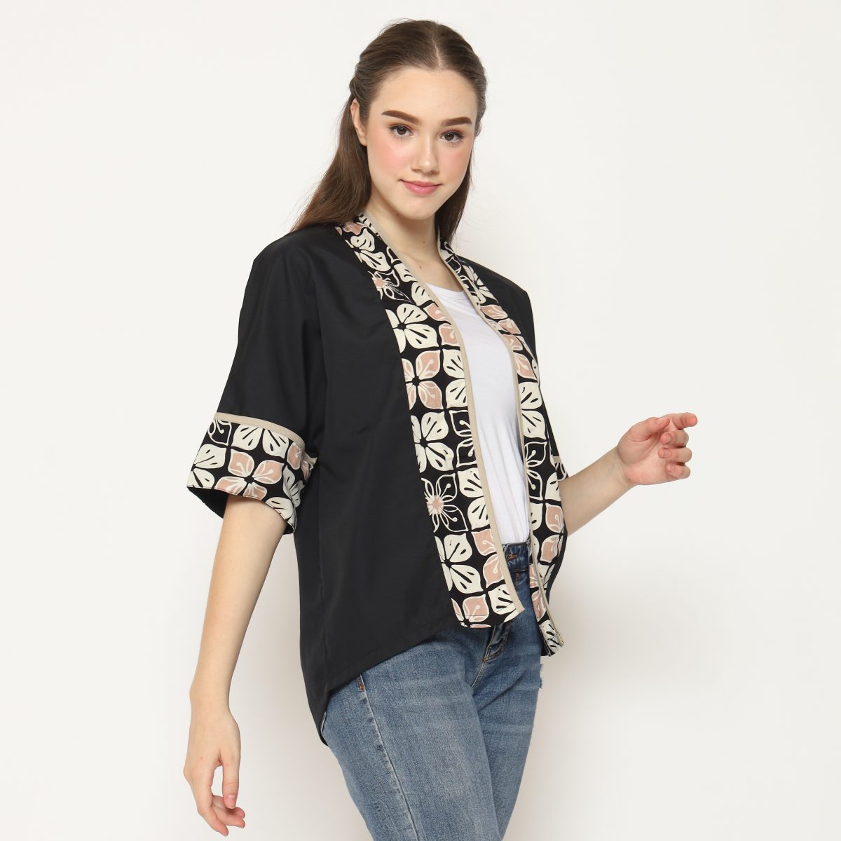 Divya Blazer Black Leaves - Image 6