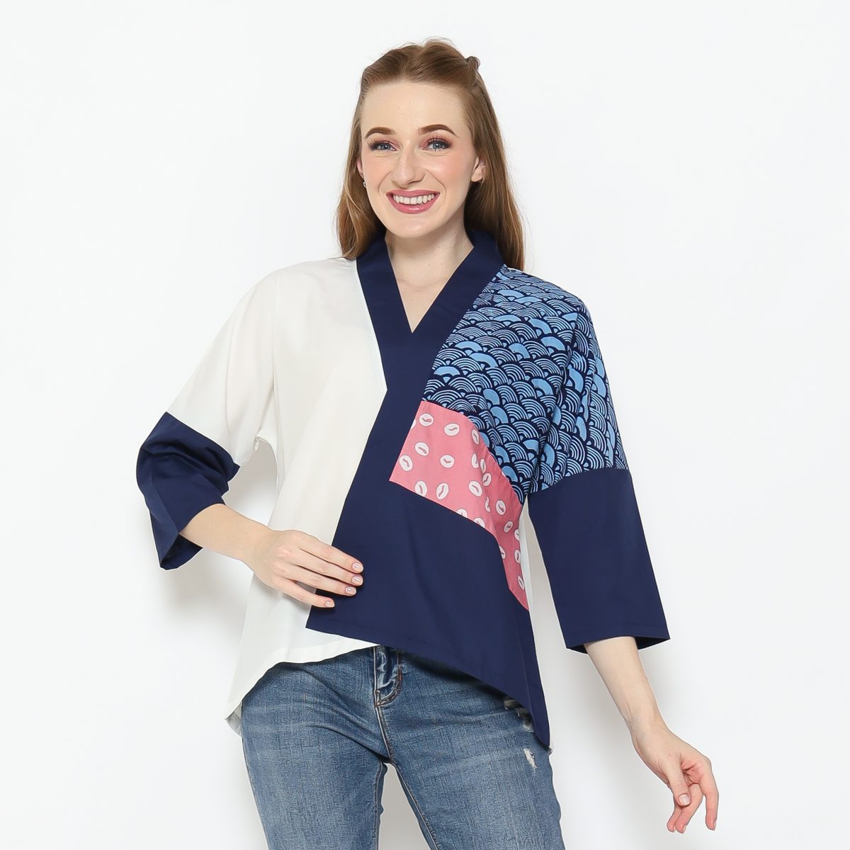 Amanda Blouse Navy White