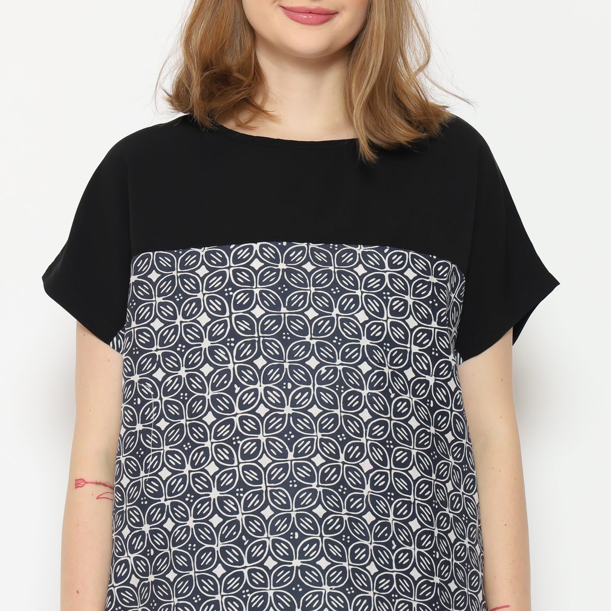 Forever Blouse Kawung Grey - Image 2