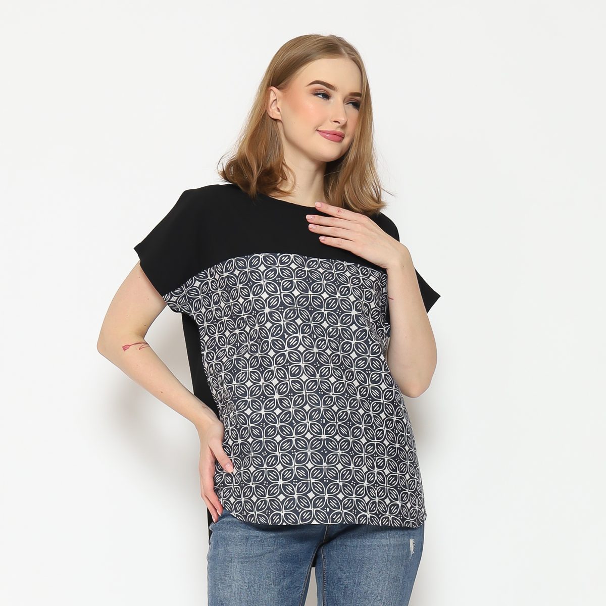 Forever Blouse Kawung Grey - Image 4