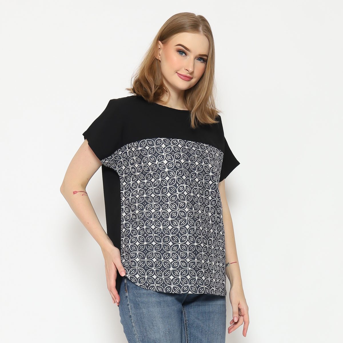 Forever Blouse Kawung Grey - Image 3