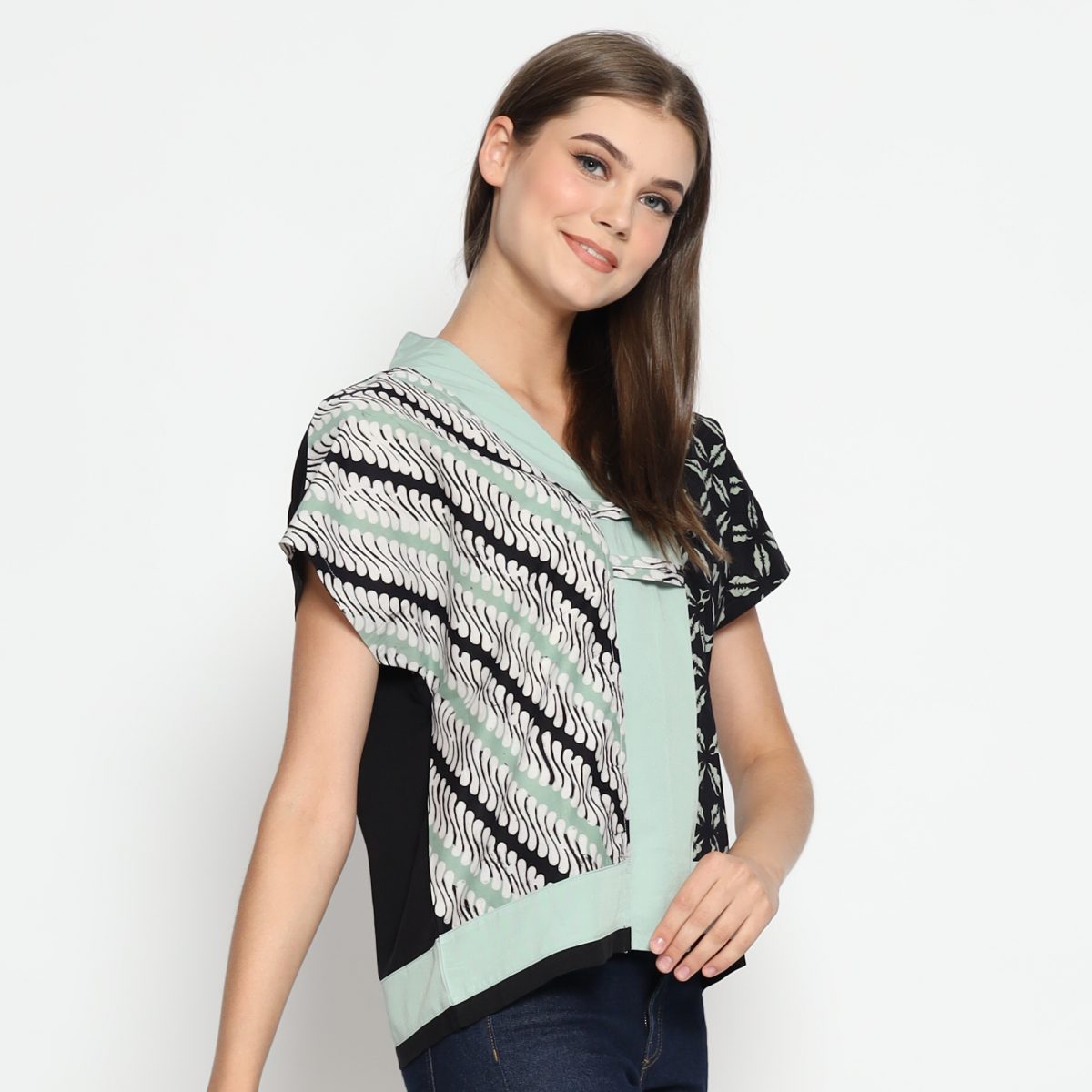 Inara Blouse Green Black - Image 3