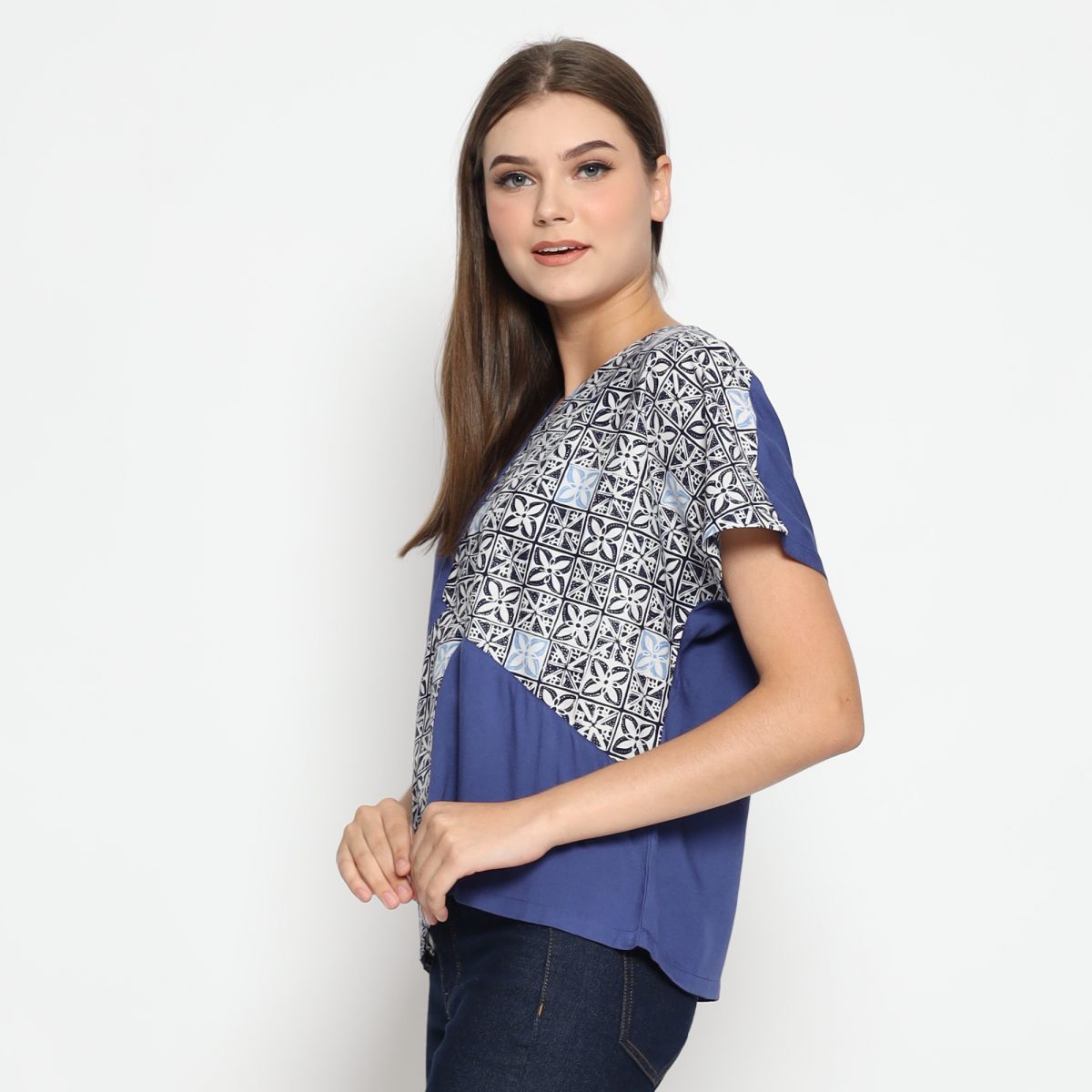 Alexis Blouse Navy Blue - Image 3