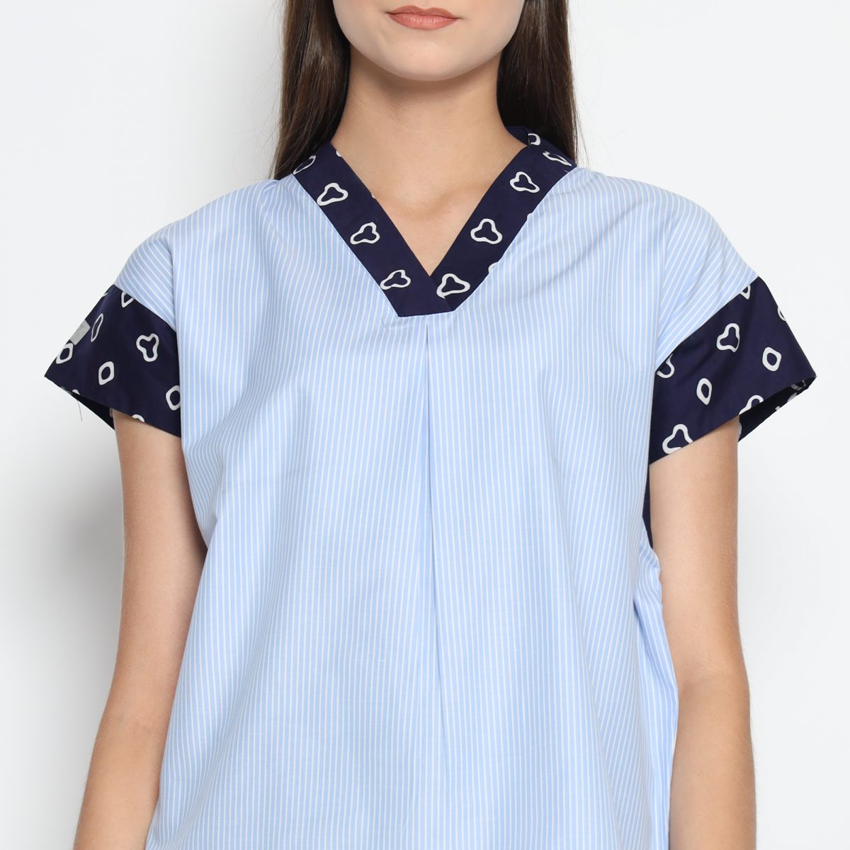 Clara Blouse Jumputan Navy - Image 2