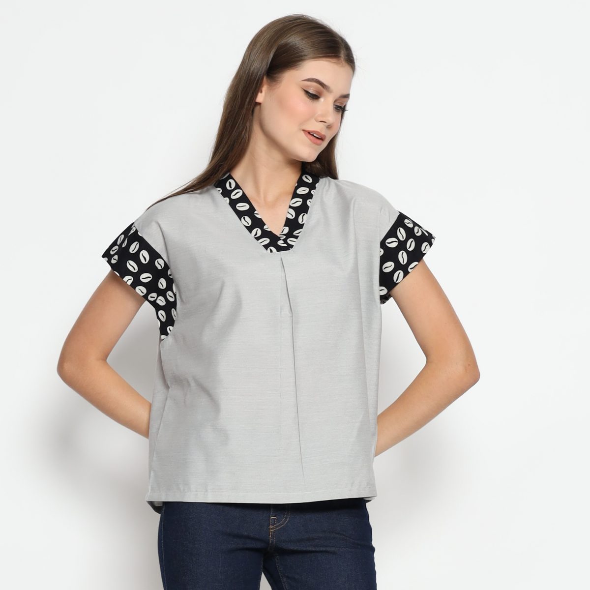 Clara Blouse Black - Image 3