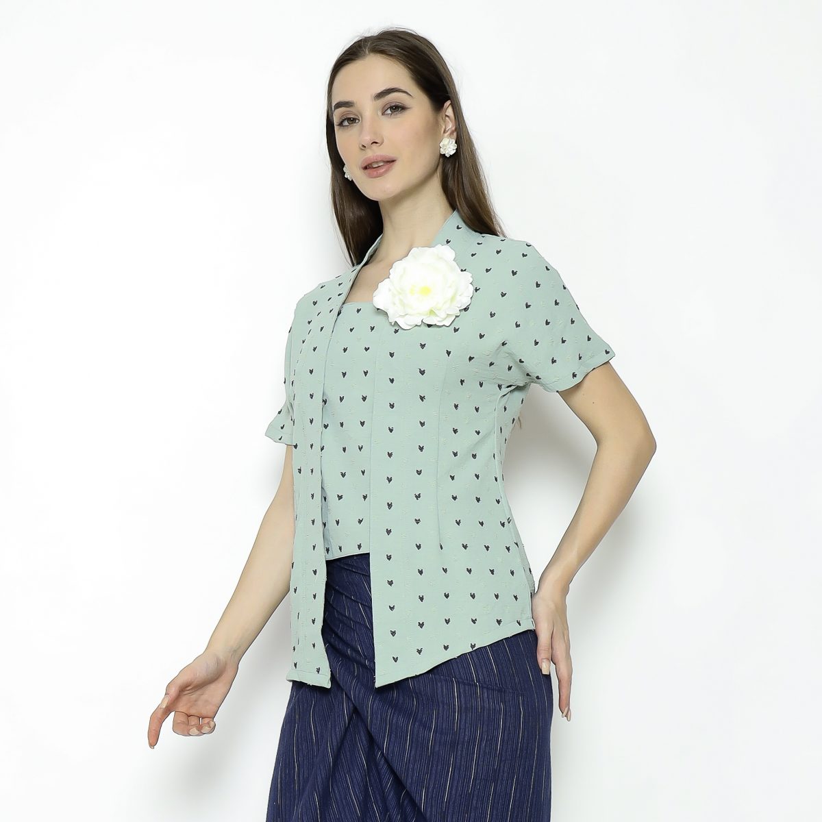 Yasmine Blouse Heart Green - Image 4