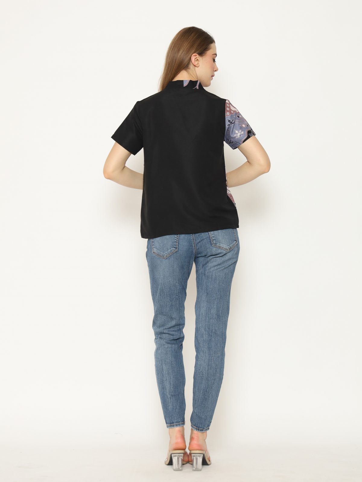 Leslie Blouse Black Grey - Image 5