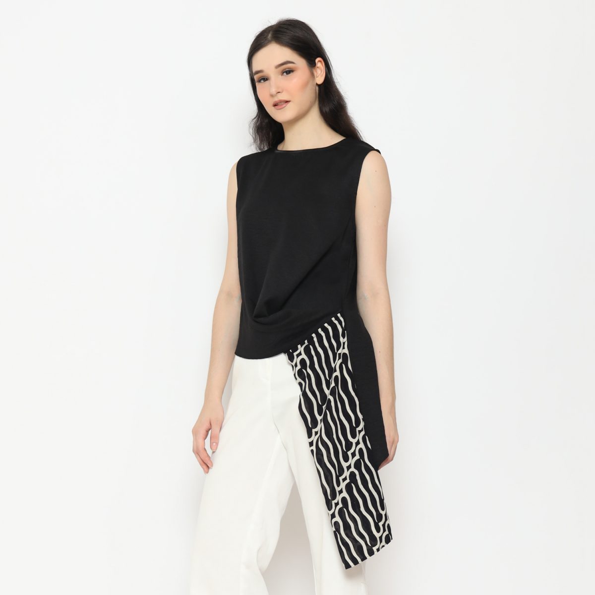 Quinn Blouse Parang Black - Image 3