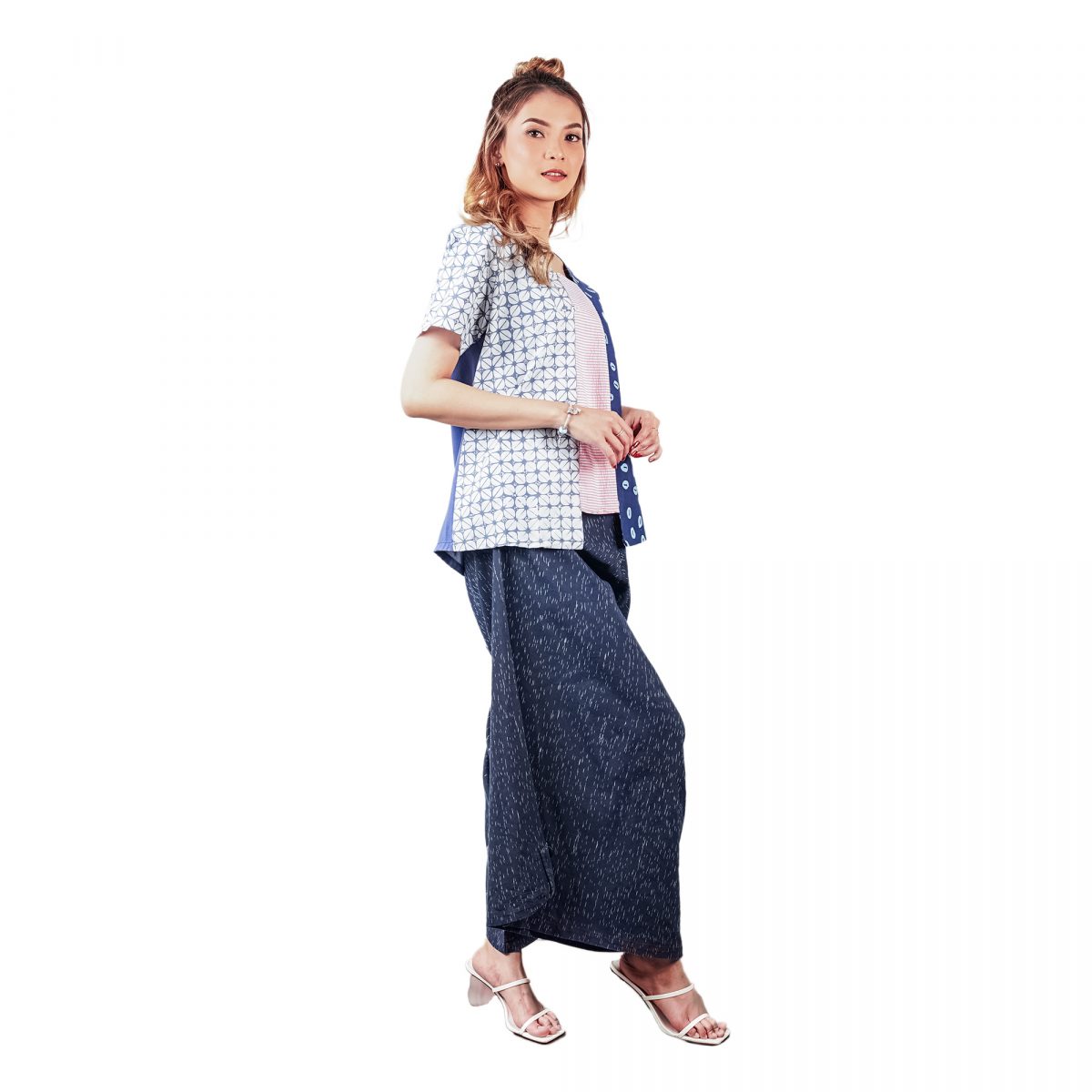 Maruki Blouse Grey Navy - Image 3