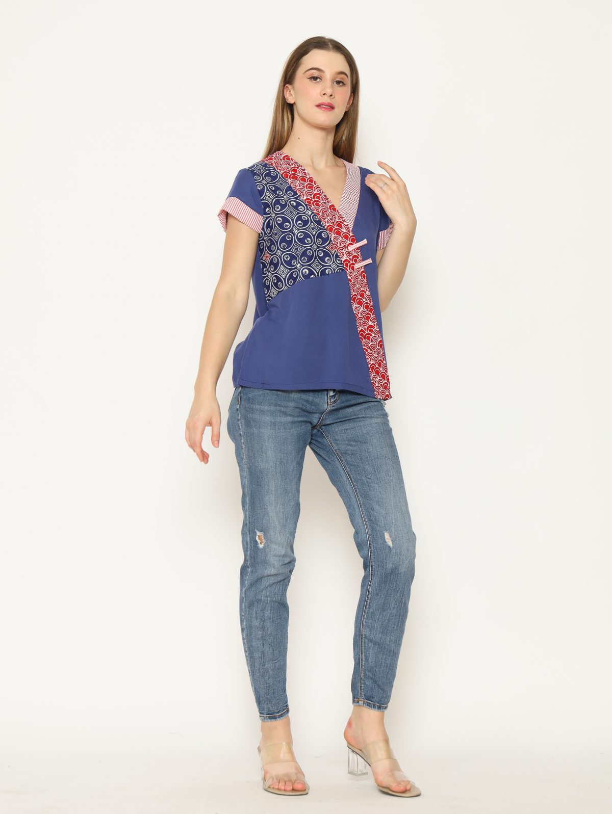 Melissa Blouse Kawung Navy - Image 4