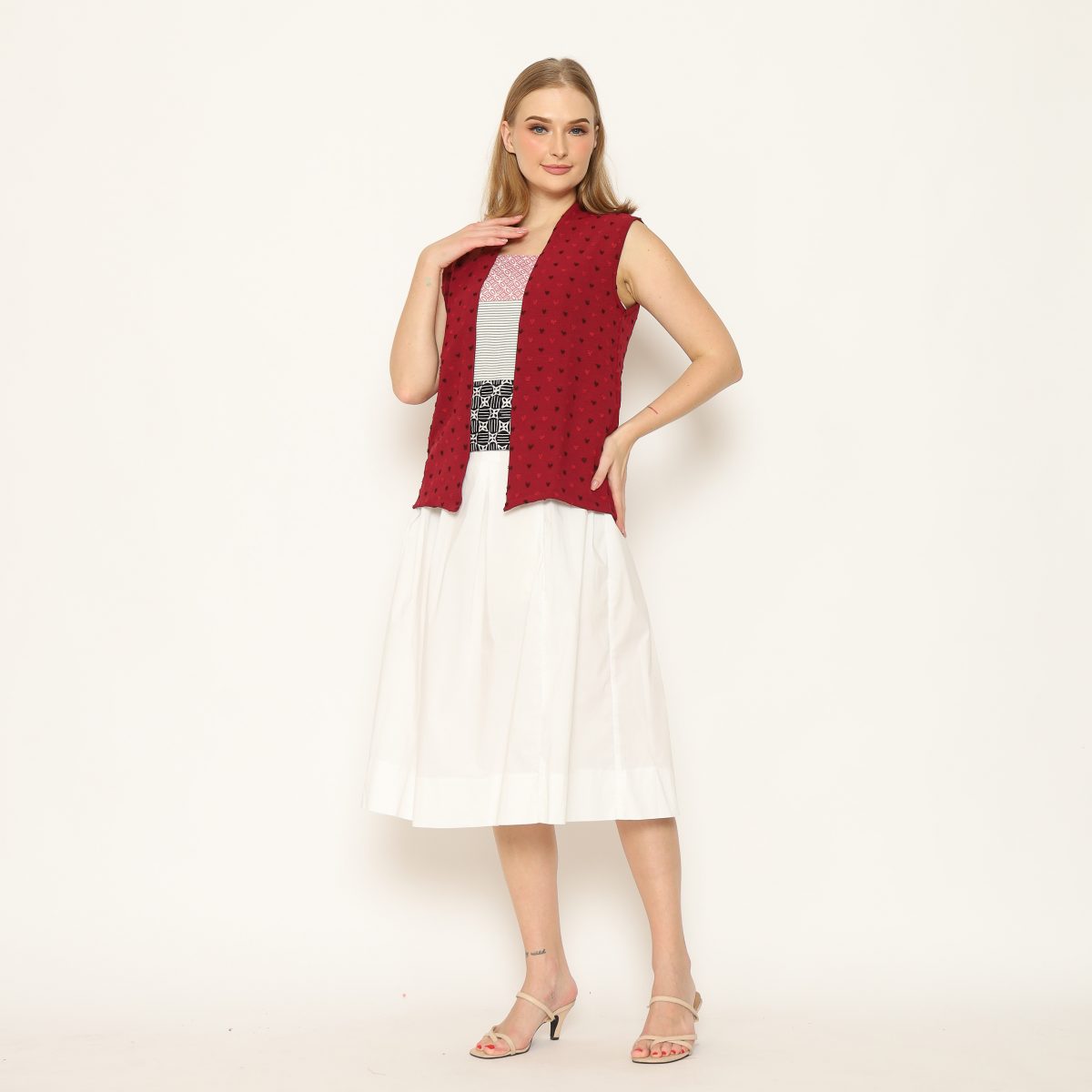 Amara Blouse Heart Maroon - Image 4