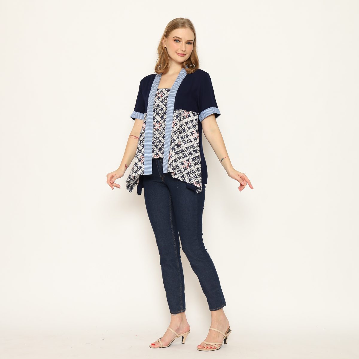 Allaya Blouse Kawung Navy - Image 3
