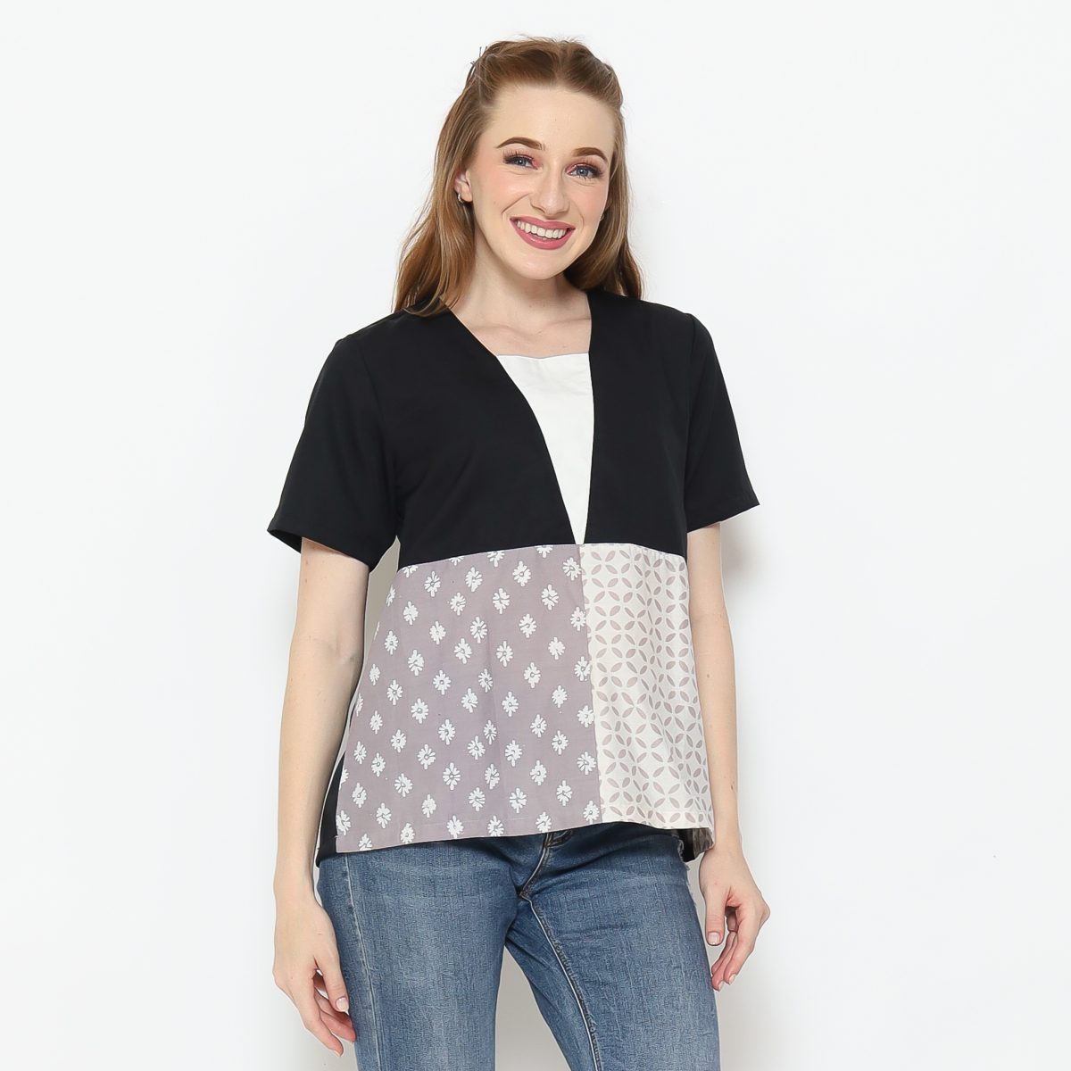 Nikita Blouse Black - Image 3