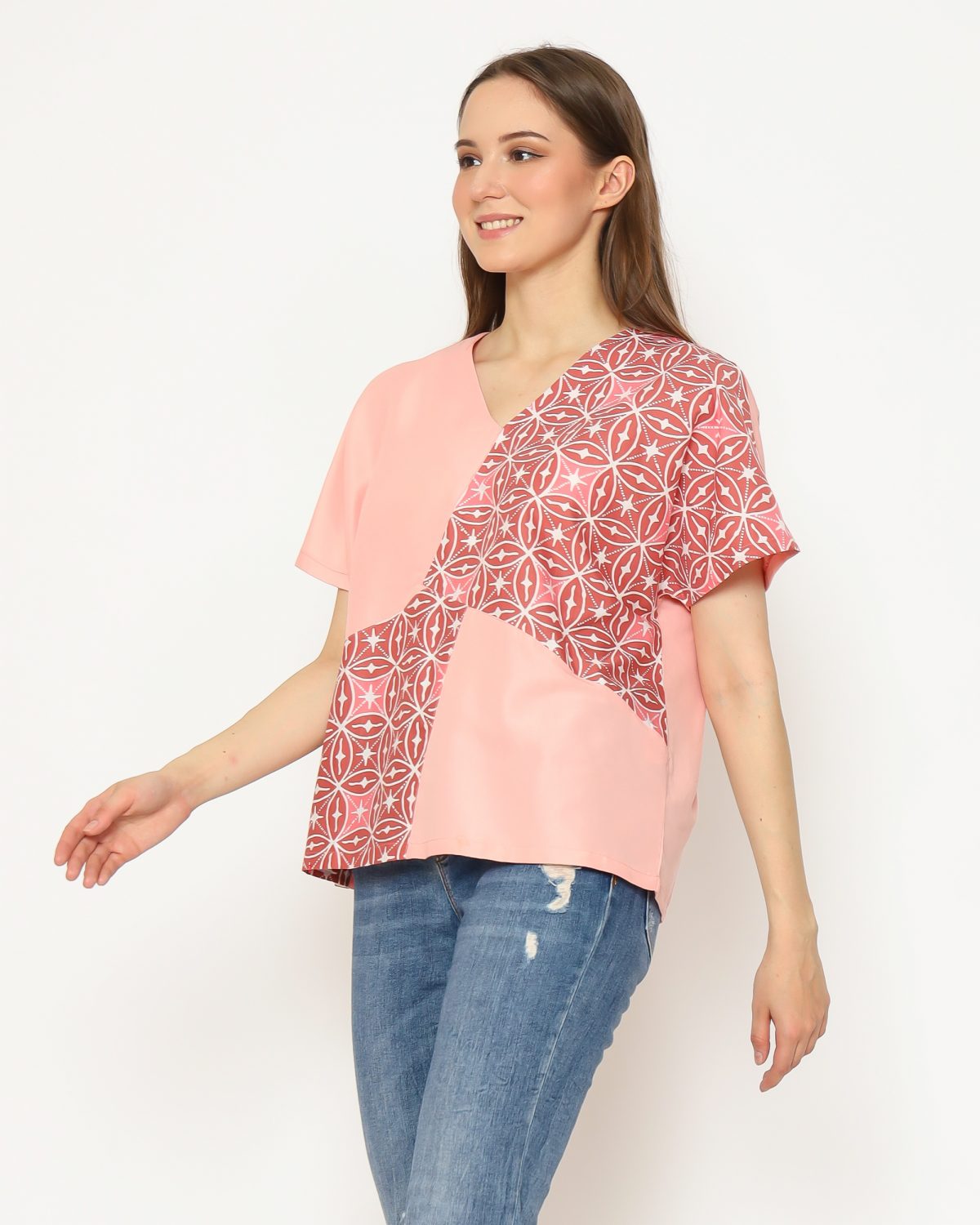 Alexis Blouse Kawung Pink - Image 3