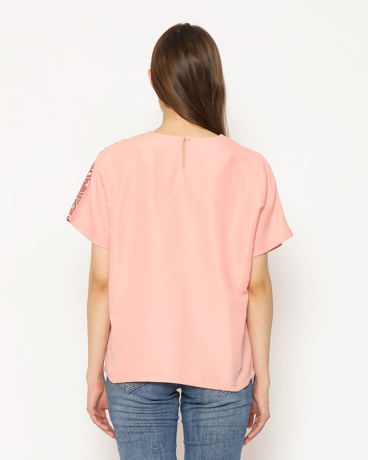 Alexis Blouse Kawung Pink - Image 5