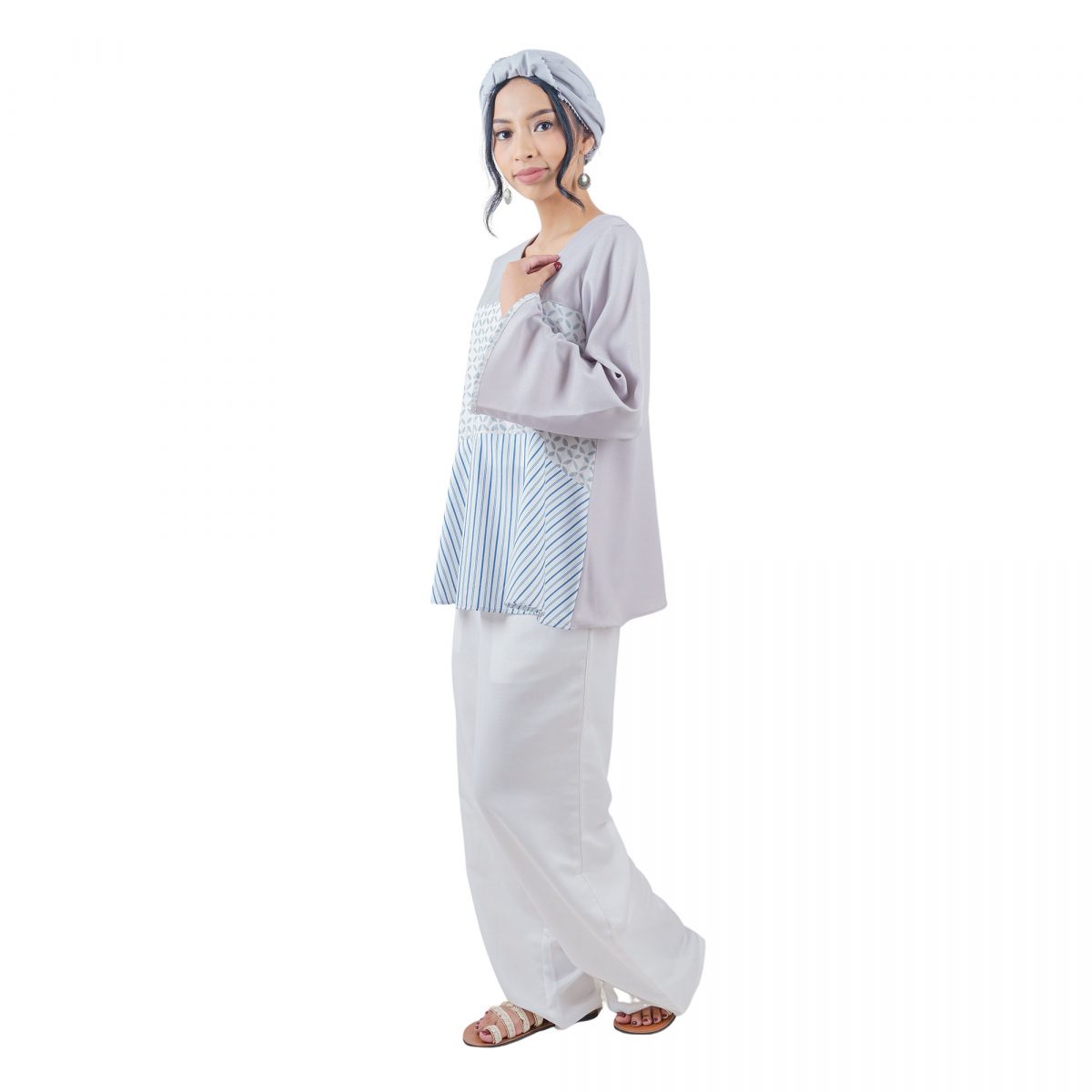 Gayatri Blouse Grey - Image 4
