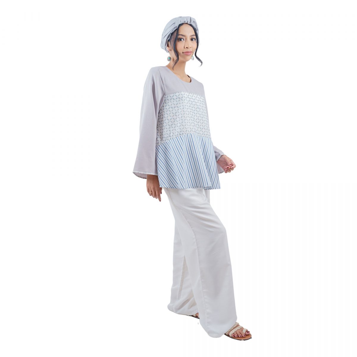 Gayatri Blouse Grey - Image 3