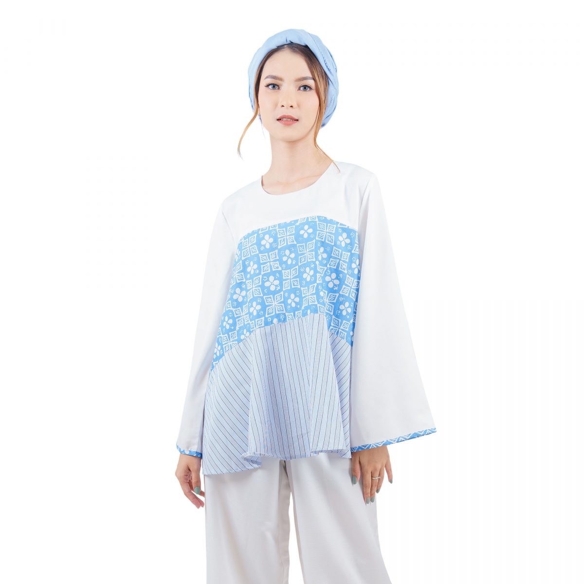 Gayatri Blouse Blue