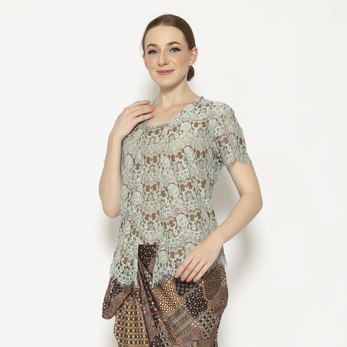 Kebaya Lace Green - Image 3