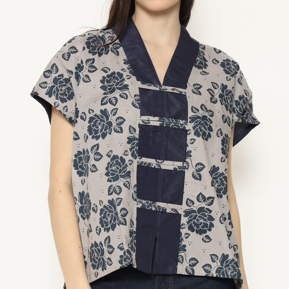 Olivia Blouse Light Grey - Image 2