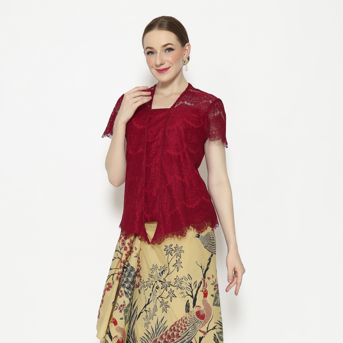 Kebaya Lace Red - Image 4