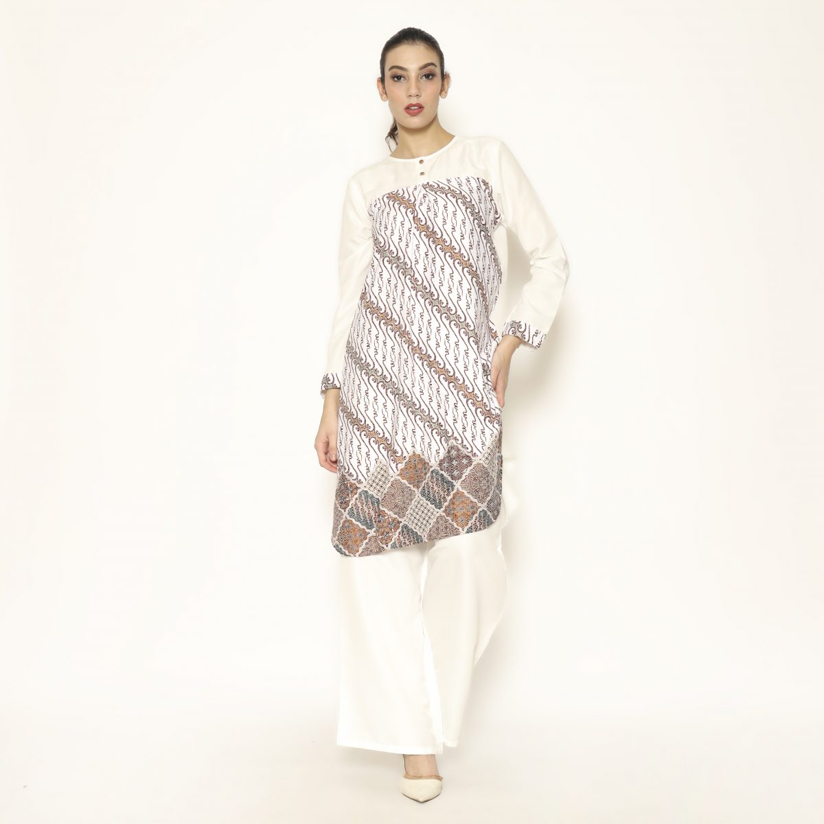 Tunicia Tunic Cream