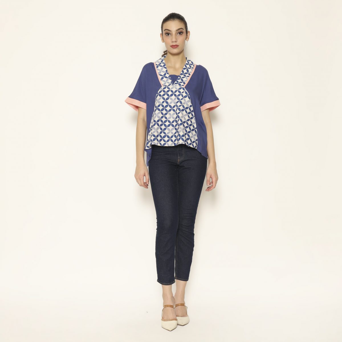 Riri Blouse Kawung Blue - Image 6