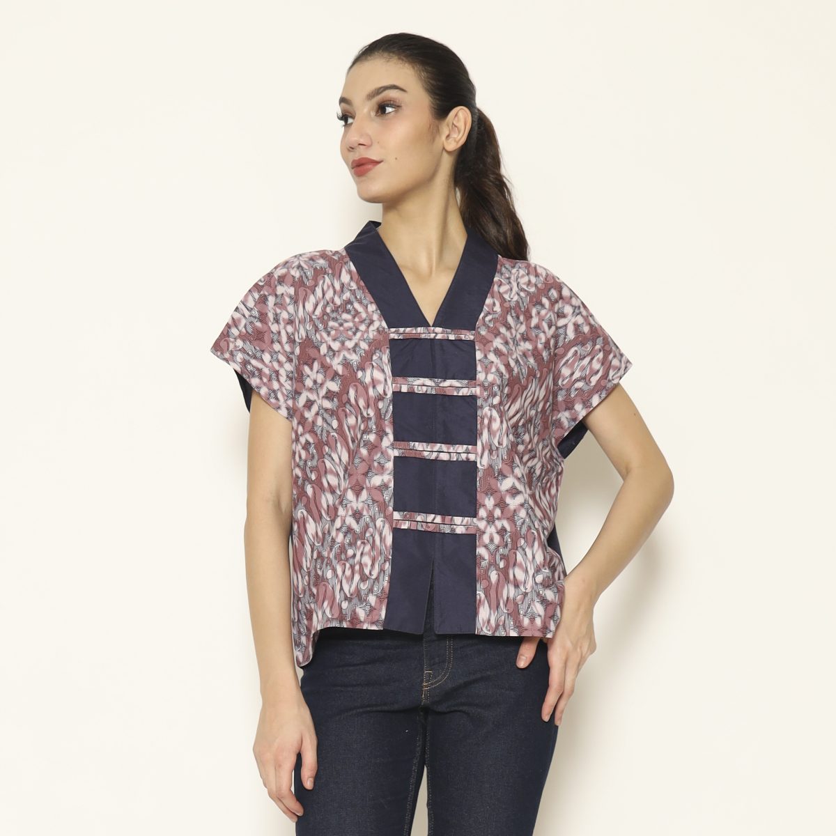 Olivia Blouse Kawung Purple