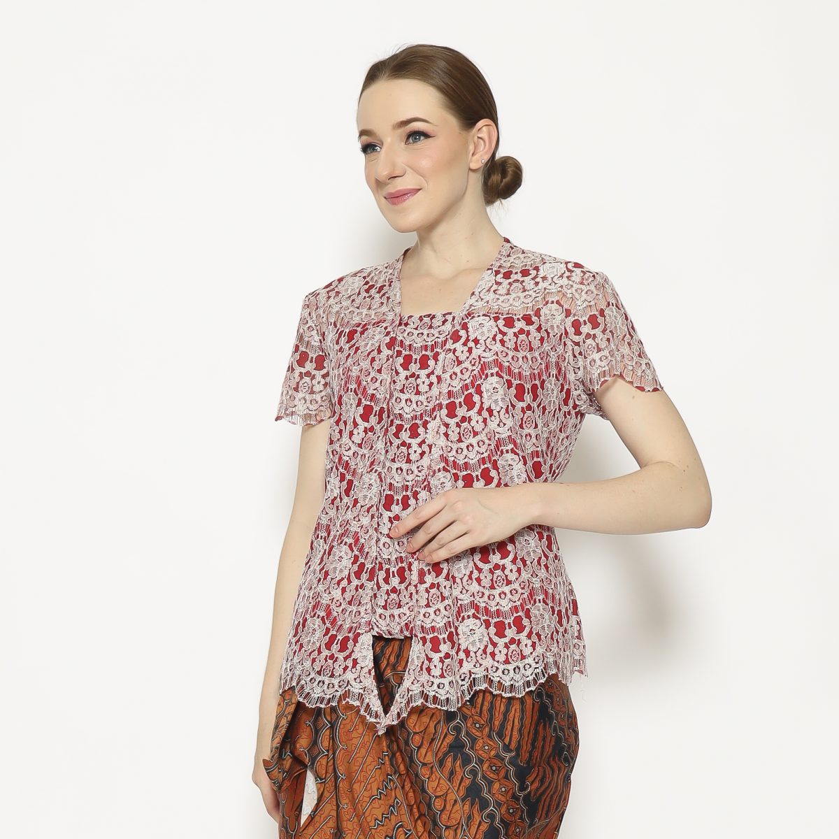 Kebaya Lace Red Cream - Image 3